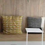 Hermoso Studio Con Estilo Y Comodidad