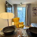 Apt Santiago Lastarria