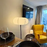 Apt Santiago Lastarria