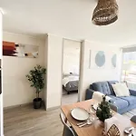 Exclusive Apartment With Ac And Parking