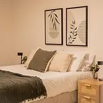 Modern 1Br Urban Retreat In Stantiago