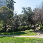 Cercano A Costanera Center Y Parque Arauco