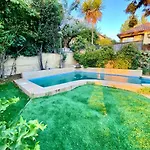 Agradable Casa En Las Condes Para 7 Personas