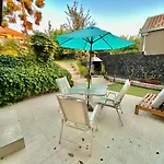 Agradable Casa En Las Condes Para 7 Personas