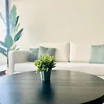 Estilo Y Comodidad A Pasos De Parque Arauco