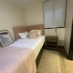 Acogedora Habitacion Junto A Nuestra Familia En Exclusivo Sector De Santiago