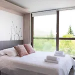 Lotus Blanc Studio- W/ Mountain View, Pool And Gym