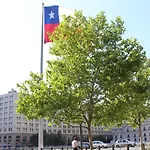 La Moneda Suites