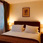 Encomenderos Apart Hotel