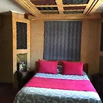 Hotel Vertigo