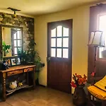 Hogar A Pasos De Hosmil