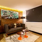 Hostal Boutique Black Cat