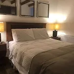 Vipar Hostal