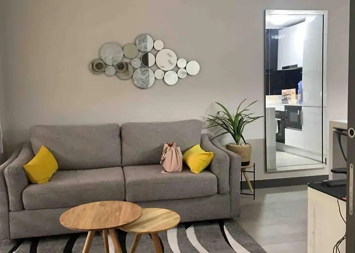 Hermoso Y Comodo Apartamento En Las Condes