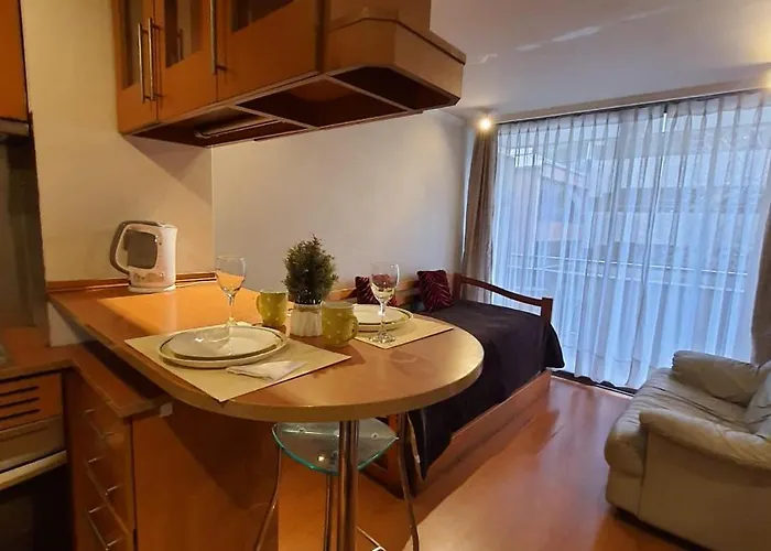 Providencia Travel Suites Costanera Center