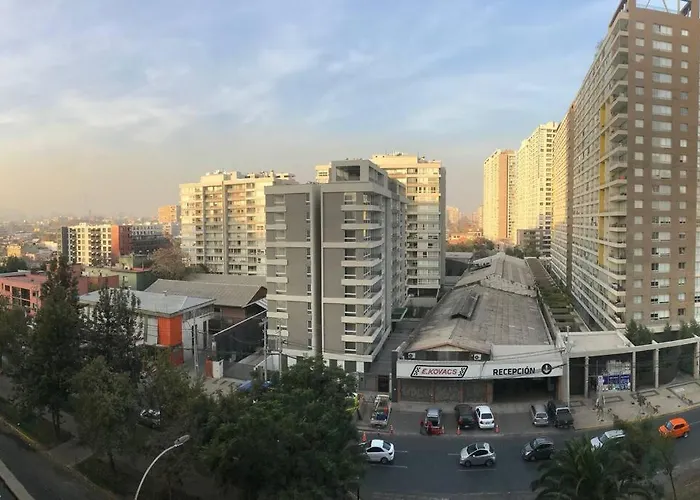 Parque Bustamante, Metro Irarrazaval, Free Parking