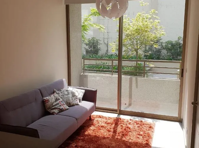 Cozy Apartment In Downtown