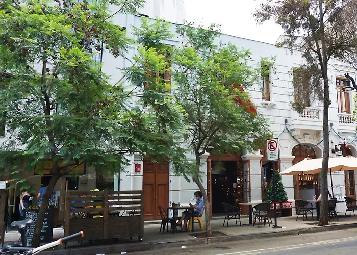 Apt Barrio Historico 3 Min Metro, Wifi, Netflik, Comodidad