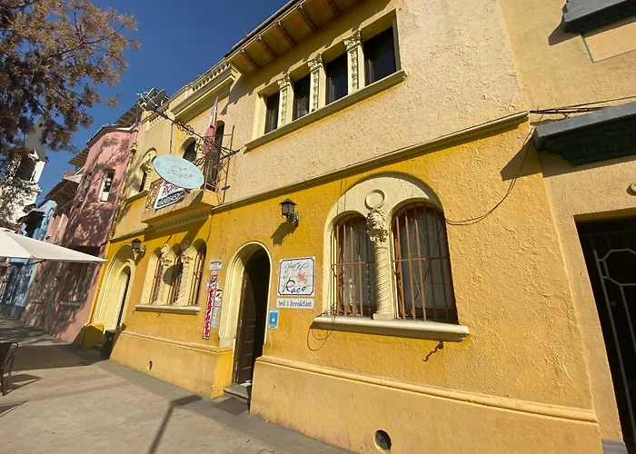Hostal El Raco