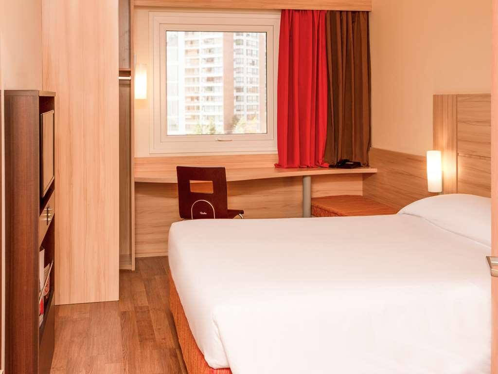 Ibis Condes Manquehue Hotel