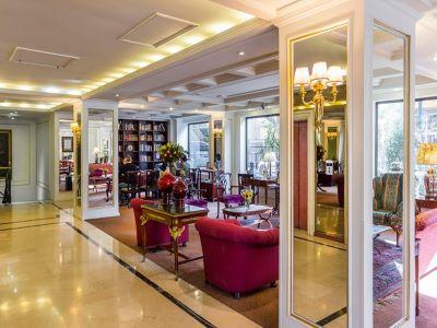 Park Plaza
