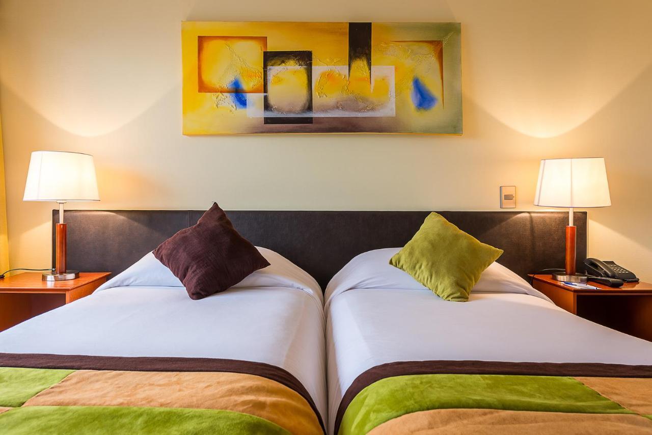 Rent A Lyon Khách sạn hẻo lánh