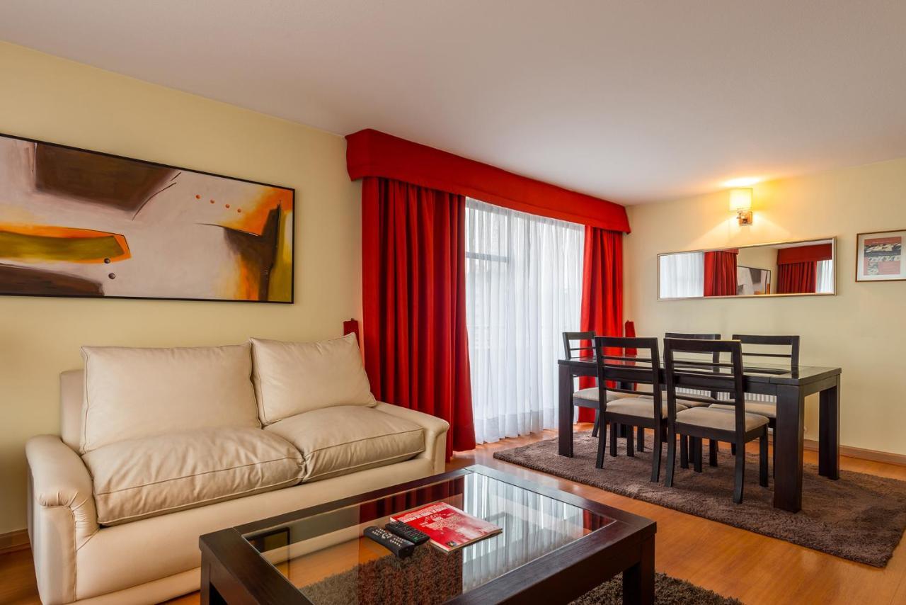 Rent A Lyon Khách sạn hẻo lánh