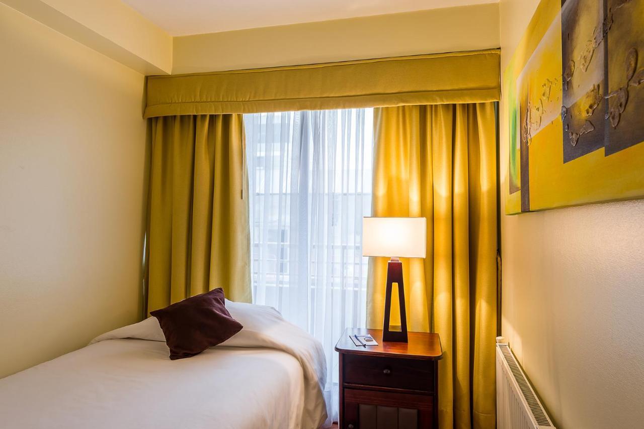 Khách sạn hẻo lánh Rent A Lyon Santiago