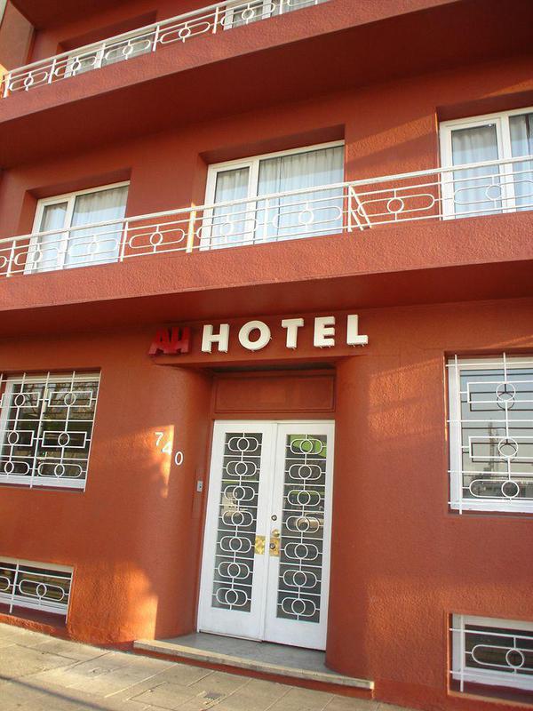 Ah Hotel
