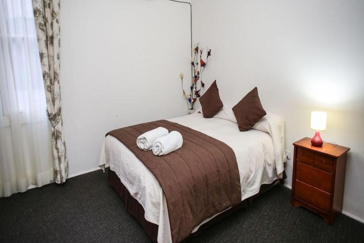 Plaza Londres 77 Khách sạn 3*