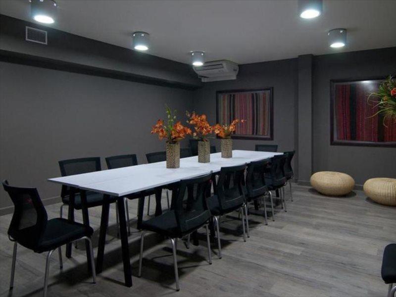 La Sebastiana Aparthotel