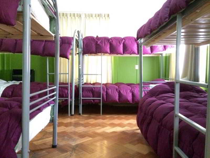 Salvador & Cafe Hostel *