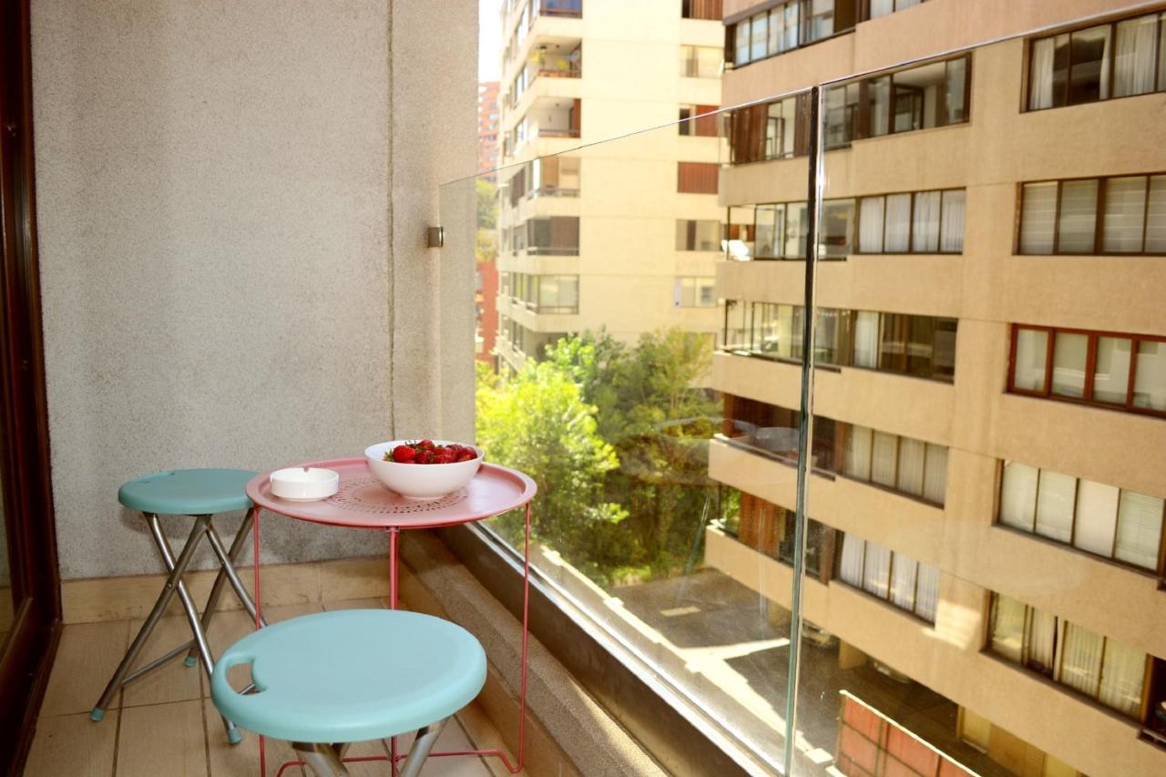 Sunset Aparts Apartment