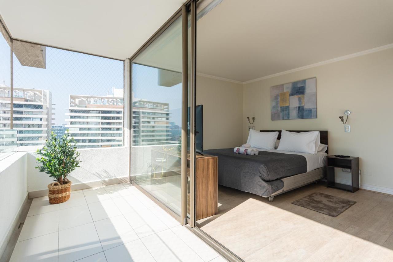 Arauco Wood - 2br, Parking, Wifi, Mall & Pool Santiago de Chile