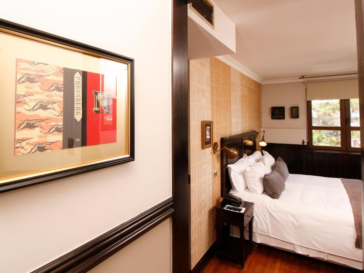 Boutique Castillo Rojo 4* Santiago