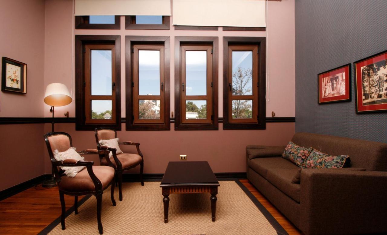 Boutique Castillo Rojo