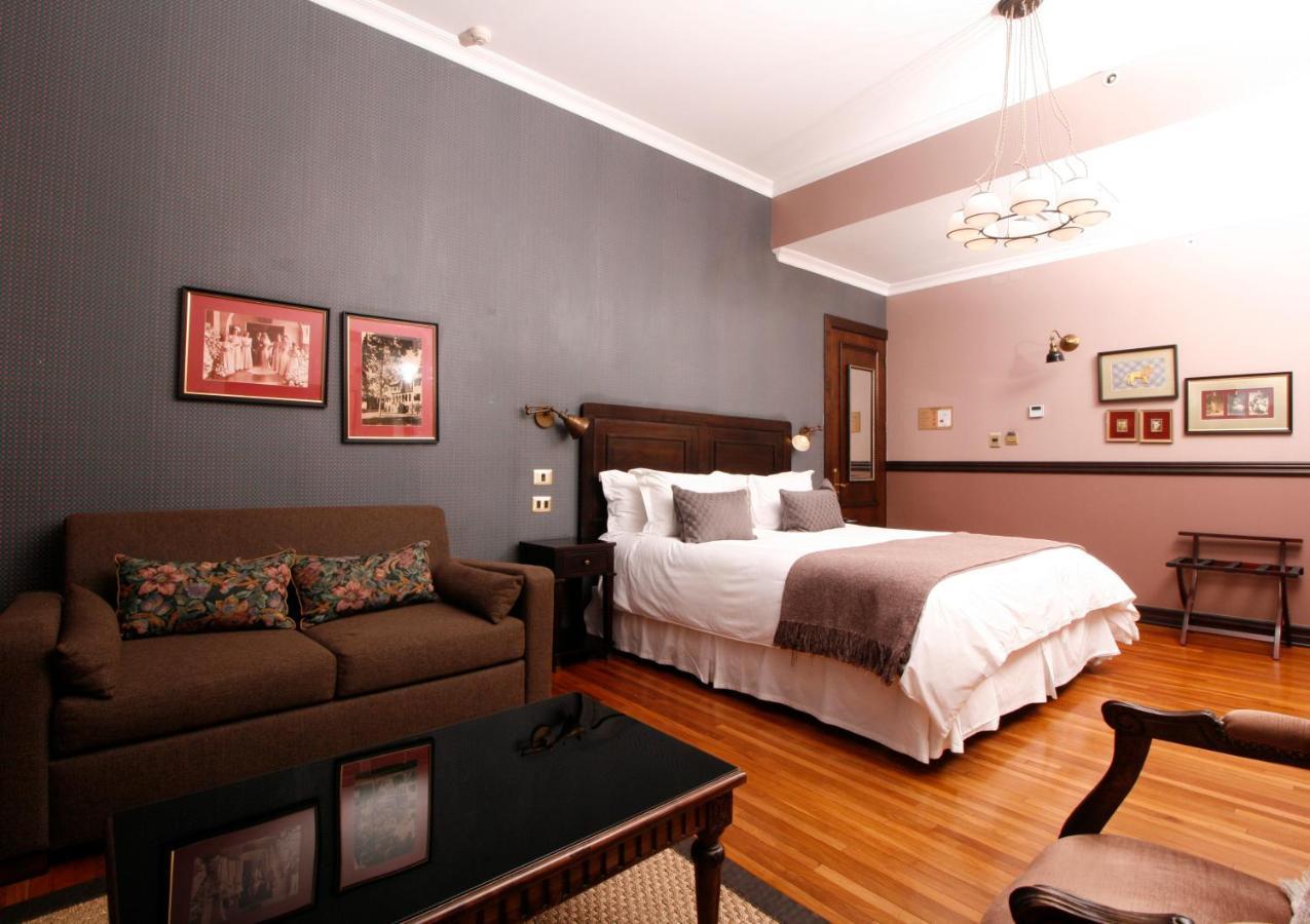 Boutique Castillo Rojo