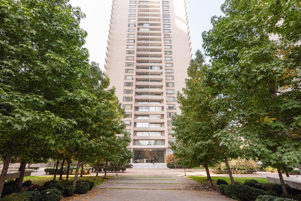 Arauco Wood - 2br, Parking, Wifi, Mall & Pool Apartamento Santiago de Chile