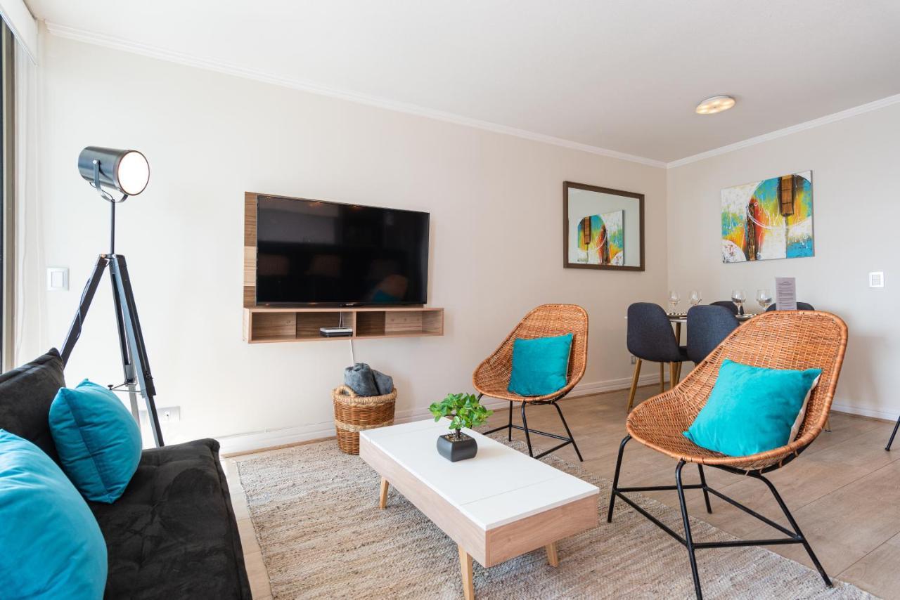 Apartamento Arauco Wood - 2br, Parking, Wifi, Mall & Pool Santiago de Chile