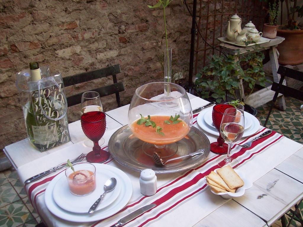 Patio Yungay Bed & Breakfast 3*