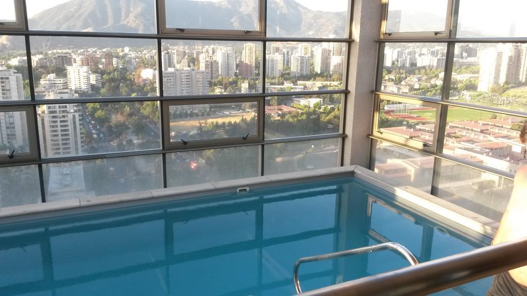 Exmonarca By Design * Santiago