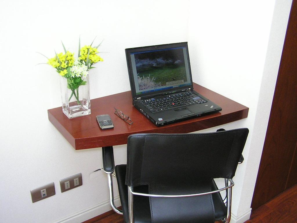 Apartment Apoquindo Aparts Santiago