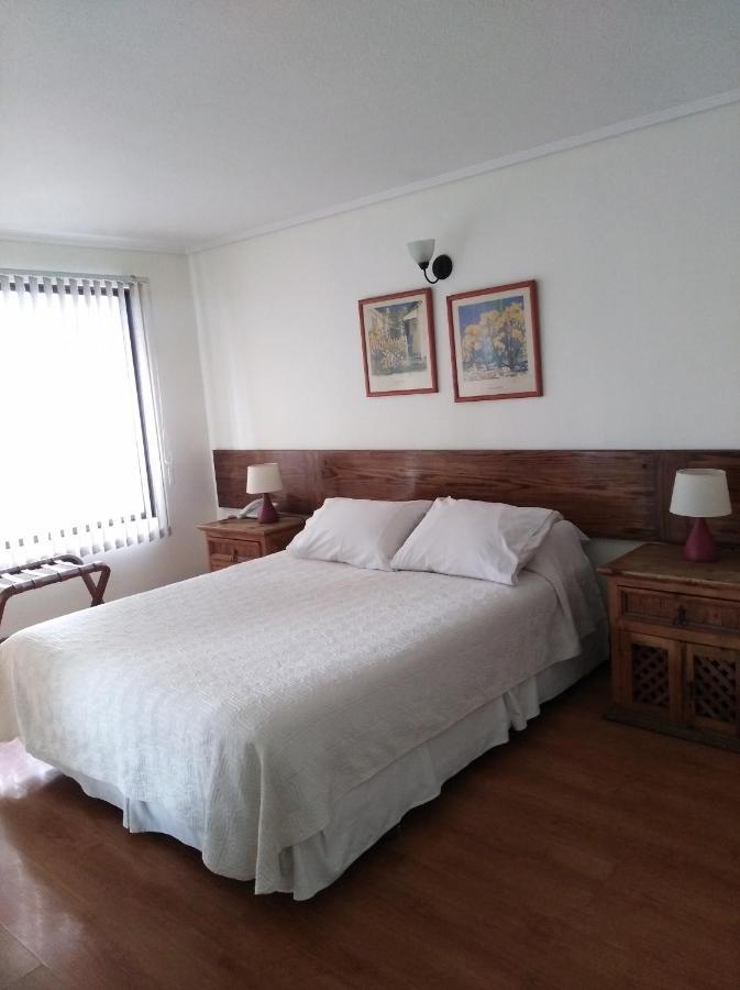Aparthotel Roomapart Escuela Militar 3*
