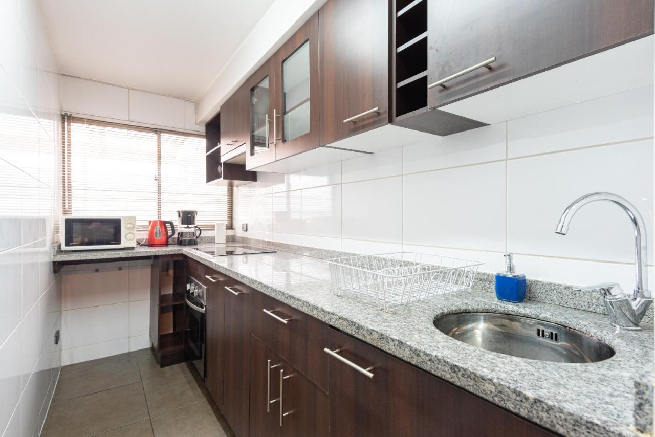 Urban Miro - 2br, Parking, Wifi, Tv, Metro Căn hộ Santiago