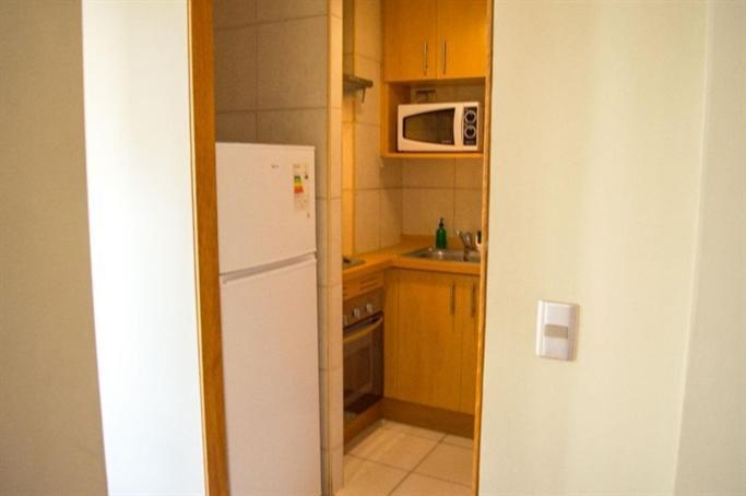 Uh Departamento Amoblado Lastarria 3*