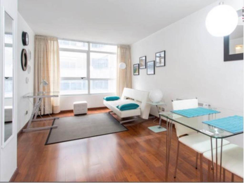 Sys Nueva San Martin Apartment *