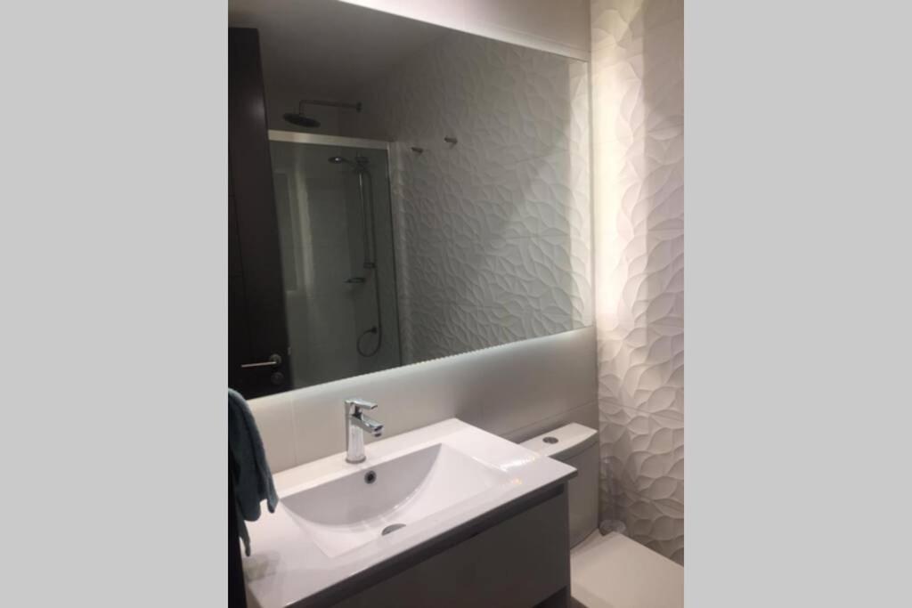 Hermoso Y Comodo Apartamento En Las Condes * Santiago