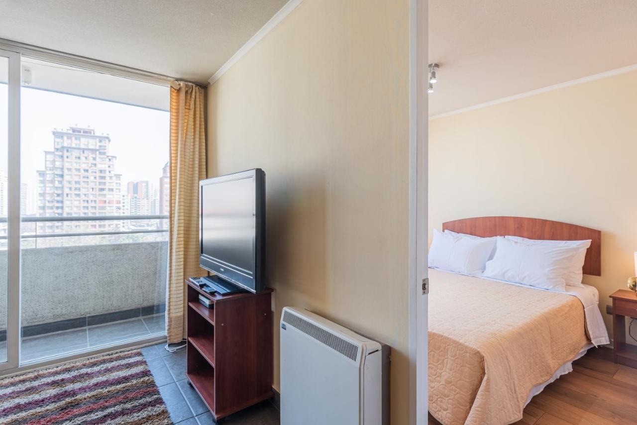 Urban Centric - 1br W/ Pool, Gym & Metro Santiago
