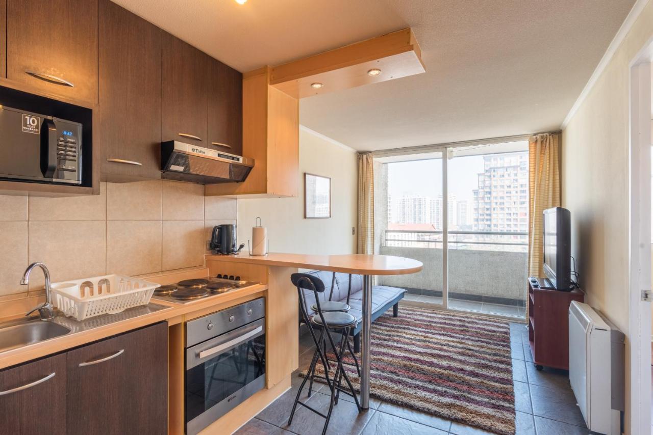 Urban Centric - 1br W/ Pool, Gym & Metro Apartment Santiago