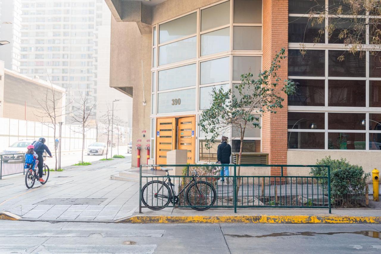 Urban Centric - 1br W/ Pool, Gym & Metro *